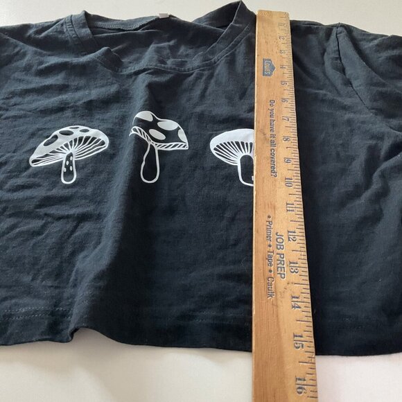 Mushroom Print Black Crop Top T-Shirt Medium boho y2k boho - Picture 4 of 6